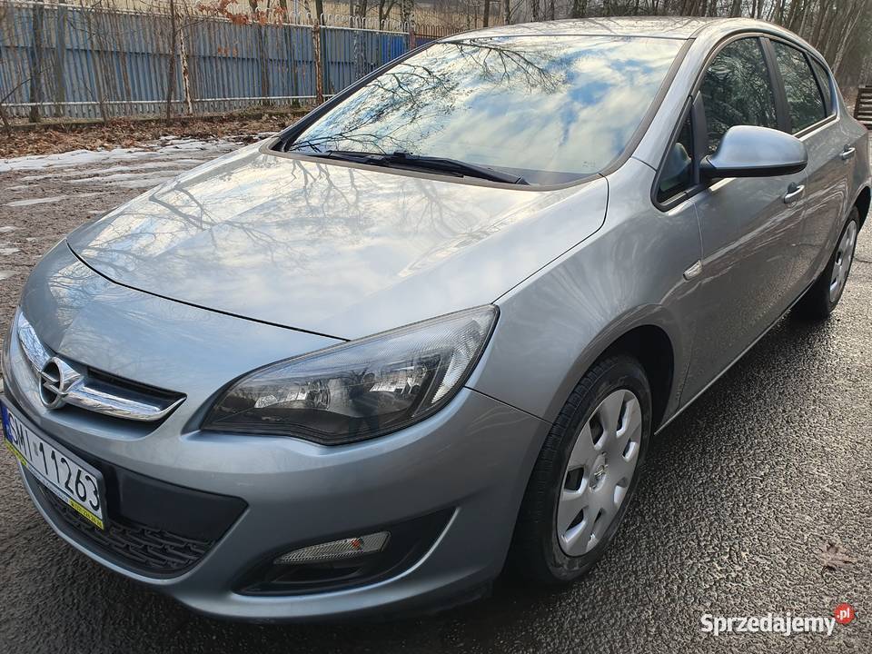 OPEL ASTRA 14 2013 123 Krajowy Oryginał Stan Katowice