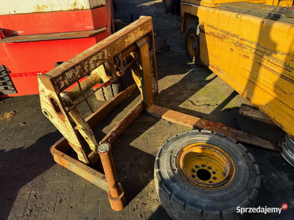 ładowarka teleskopowa MANITOU MT425CP 4x4 2500 nie łódzkie