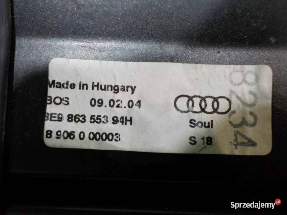 AUDI A4 B6 04r KOMBI roleta bagaznika Suków