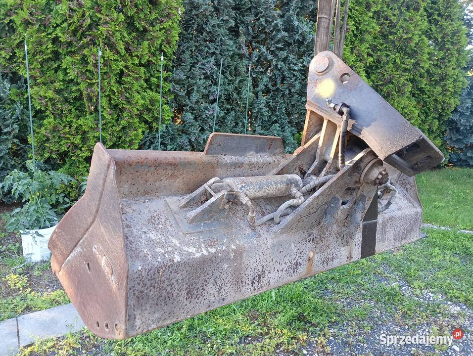 Lyzka skarpowa hydrauliczna z zamocowaniem Woźniki sprzedam
