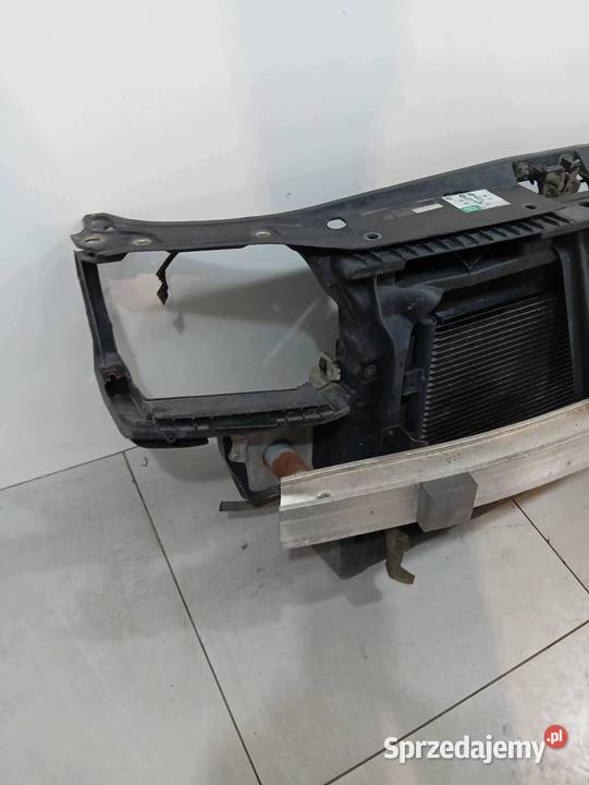 PAS PRZEDNI KOMPLET Audi A3 I 19962003 8L świętokrzyskie
