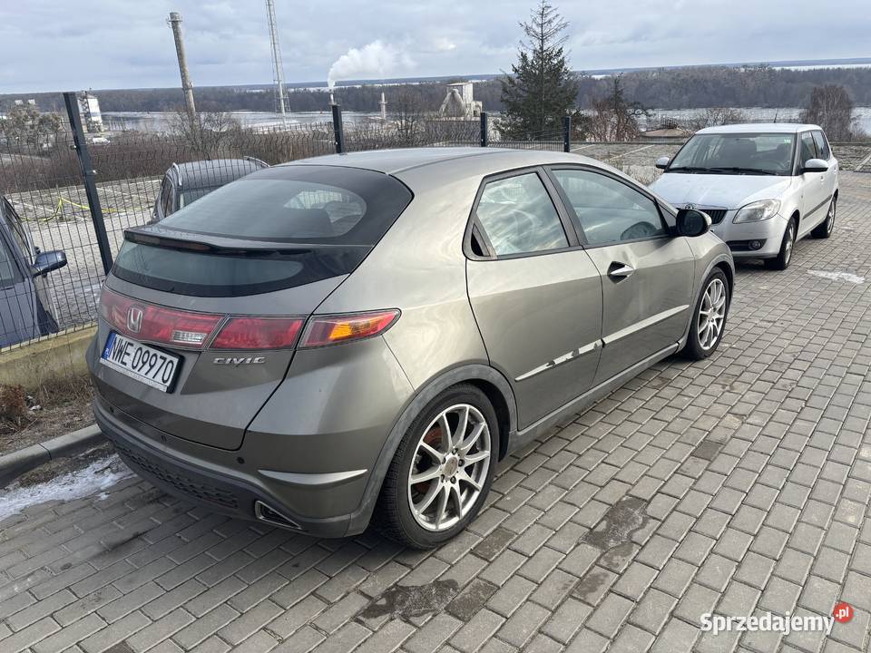 Honda Civic 18 LPG Krajowa Szczecin