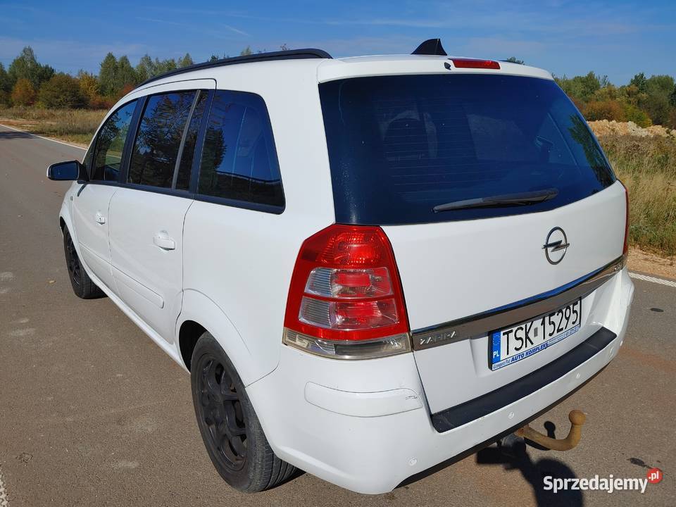 Opel zafira B 19 120 7 osobowa Wąchock