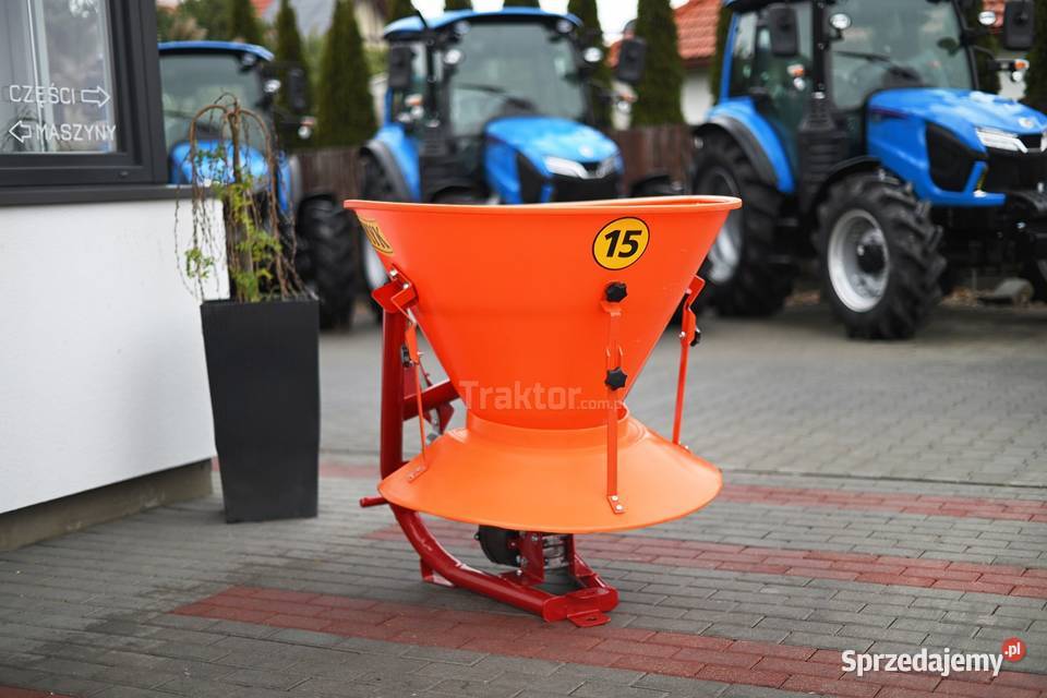 Posypywarka piasku soli piaskarka S200 Strumyk