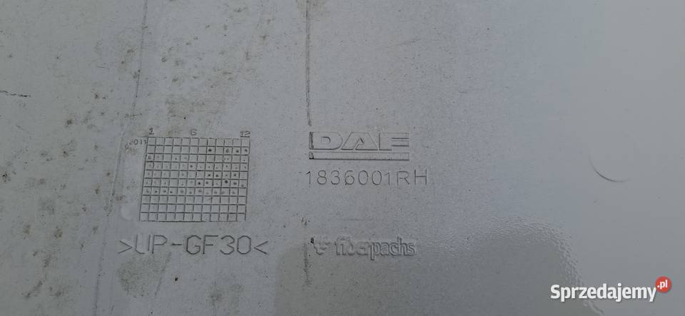 DAF XF 106 XF106 E6 SPOILER ZAKABINOWY PRAWY