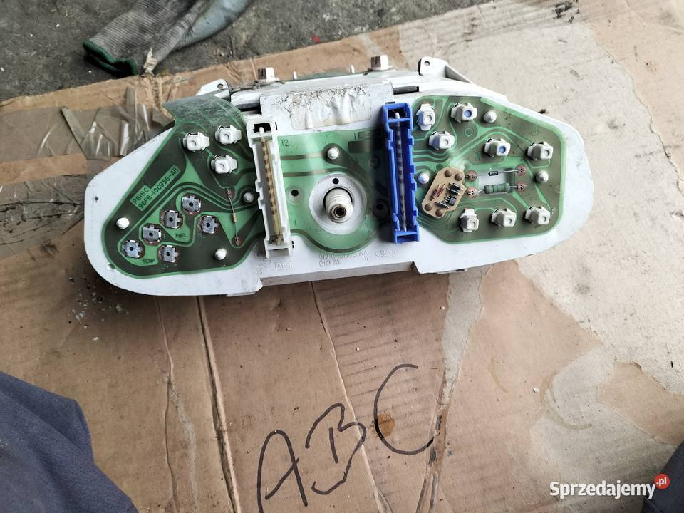 LICZNIK ZEGARY FORD ESCORT liczniki, zegary Wyposażenie wnętrza Kamień-Kolonia