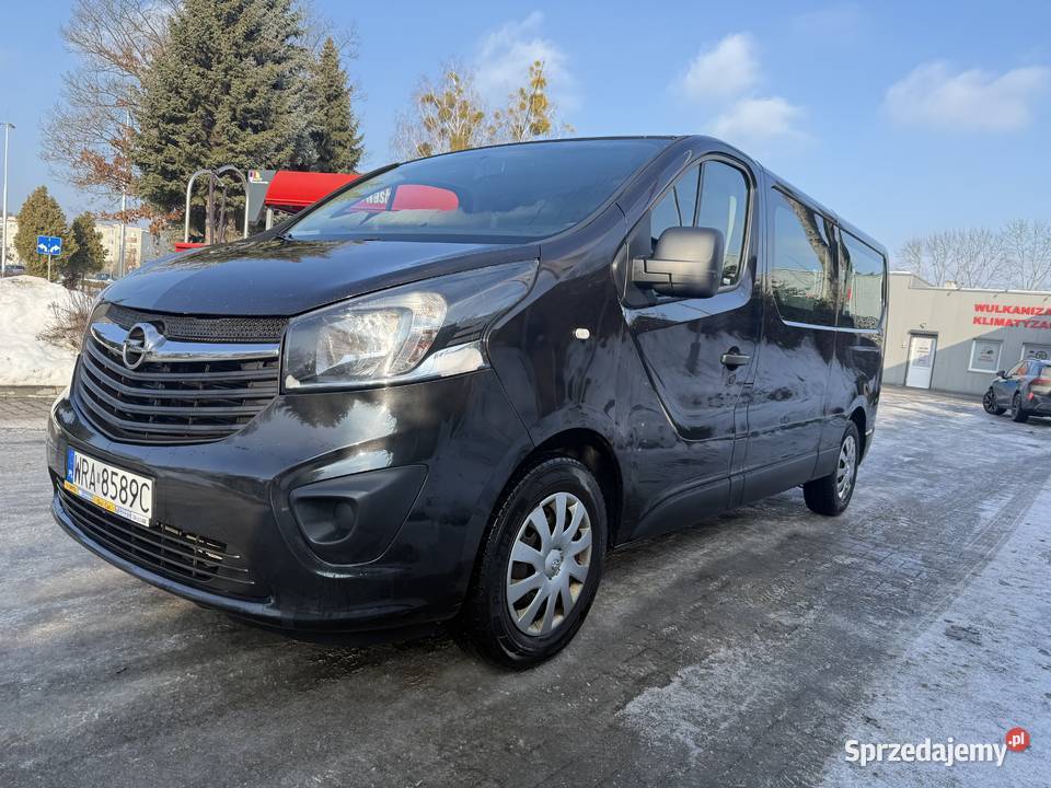 Opel Vivaro II 16 BiTurbo 125 2017 diesel mazowieckie Pionki sprzedam