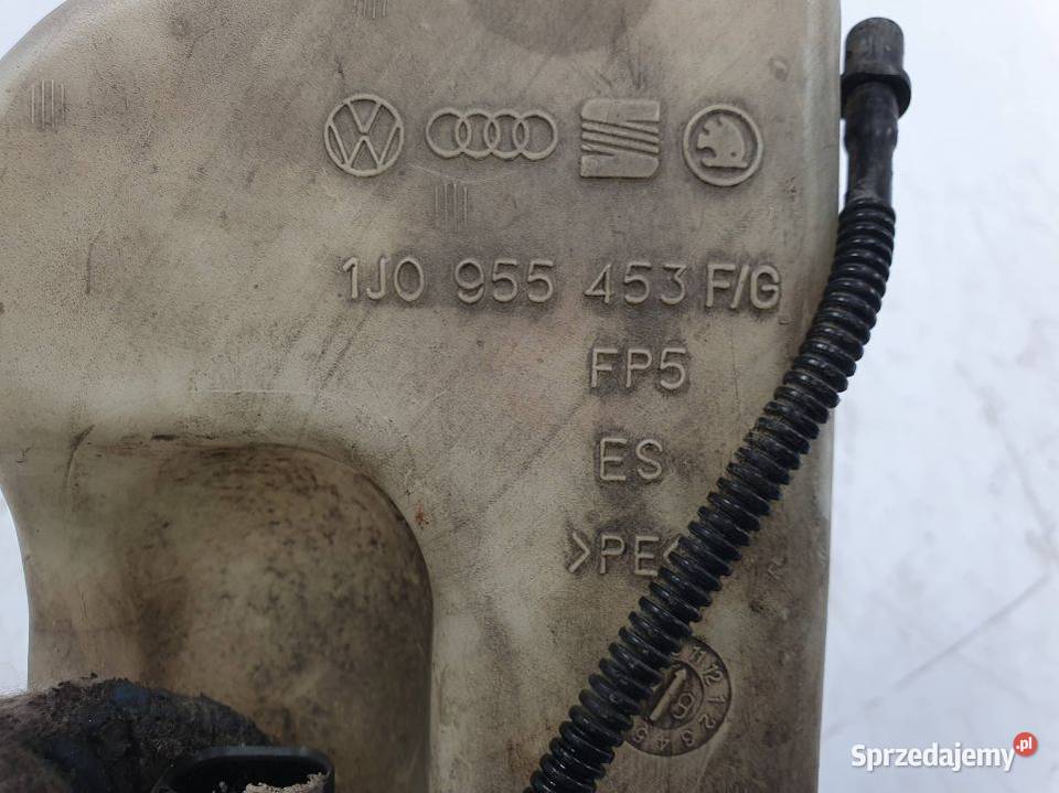 ZBIORNICZEK SPRYSKIWACZY SEAT LEON I 1J0955453F Lipno