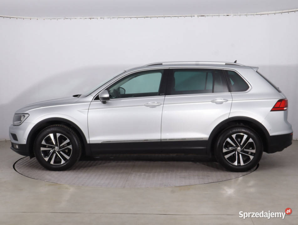 VW Tiguan 15 TSI relingi dachowe sprzedam