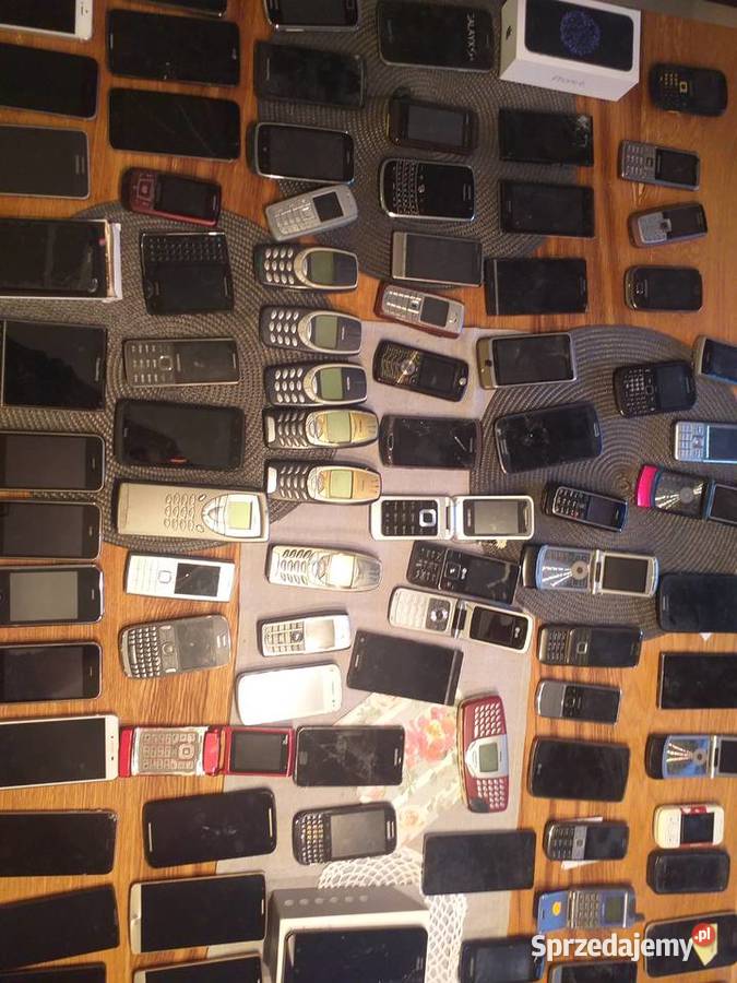 Telefony komórkowe około 160 szt.