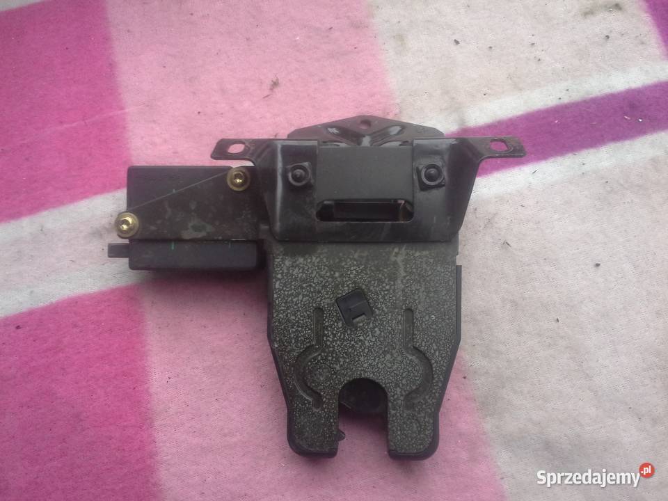BMW E39 zamek klapy tył kombi Dębno