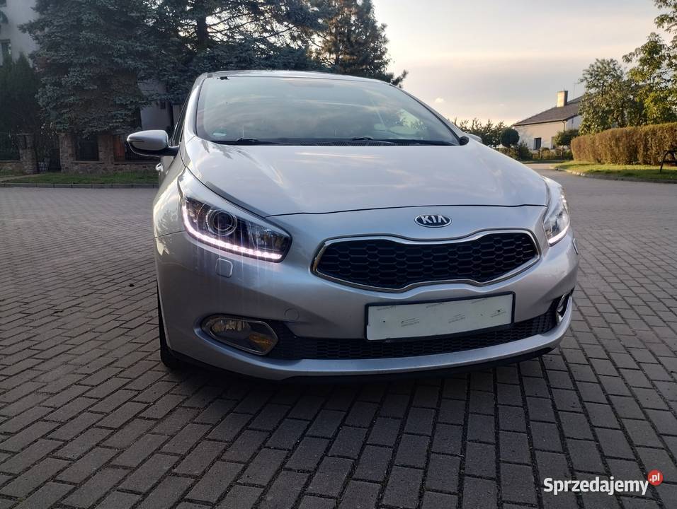 Kia ceed bogate wyposażenie Motoryzacja Łobżenica