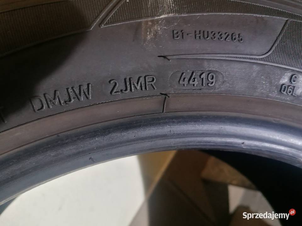 Opony Dunlop Sport Maxx GT 24550 R18