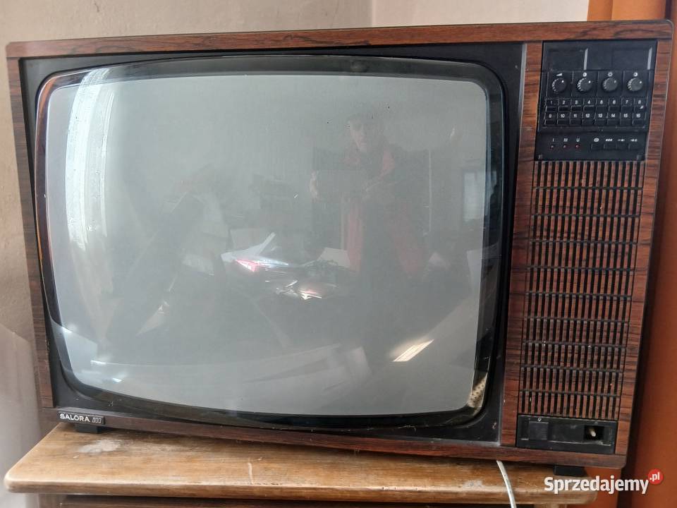 Salora stary fiński telewizor kolorowy z czasów Kineskopowy Dębica