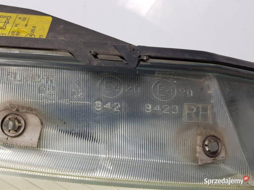 LAMPA PRAWA PRZÓD FORD FOCUS MK1 Lipno