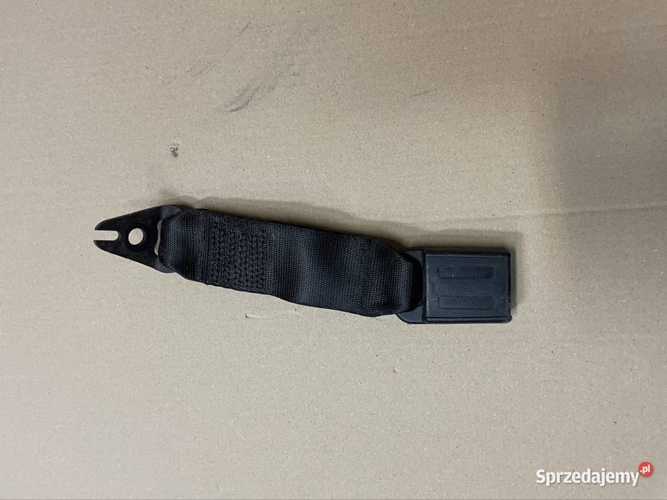 7113273 zapinka pasa środkowego tył bmw 3 e90