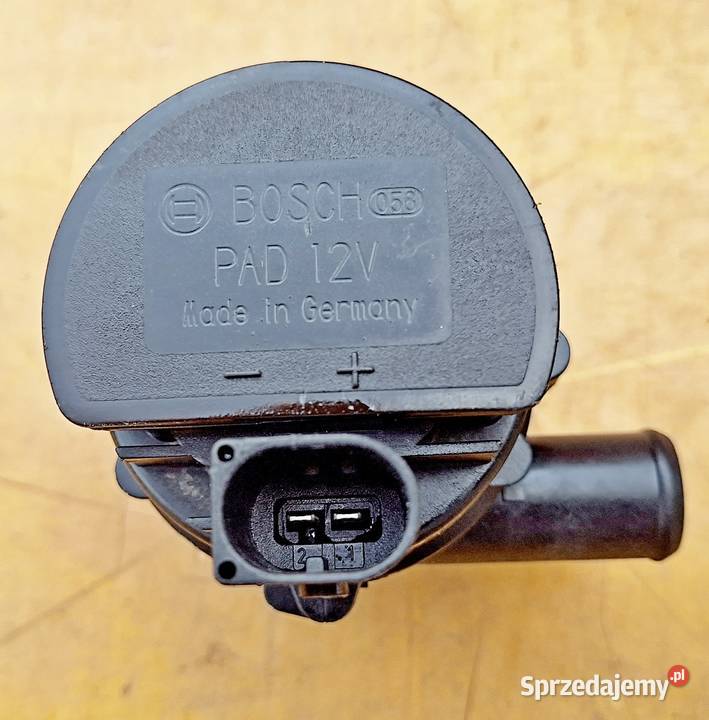MERCEDES W117 W211 W219 POMPA WODY A2118350364 Układ chłodzenia sprzedam