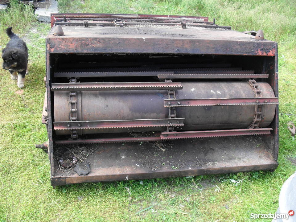 Podajnik pochyły gardziel do Bizon ZO56 Włodary