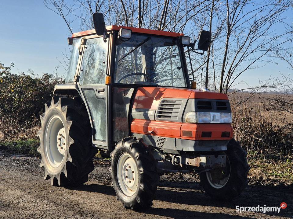 Traktorek KUBOTA GL320 32 44 Wspomaganie Małuszyn