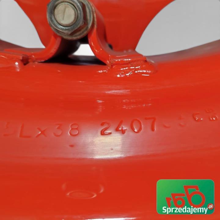 Felga Tylna R38 2DW15LX38 Kubota M135 GX Pozostałe Wilkowo sprzedam