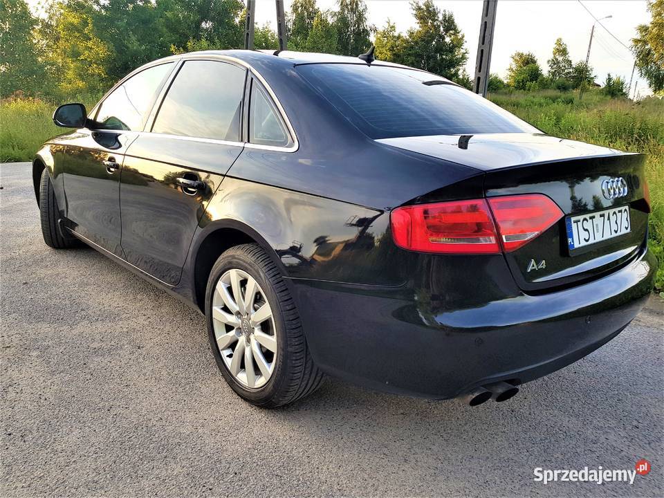 Audi A4 B8 Sedan 18 T 160 Dobrze wyposazony i Starachowice