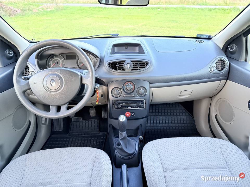 Renault Clio 12 Benzyna 2006 Bezwypadkowy Clio