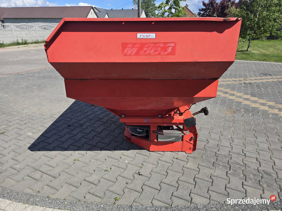 Rozsiewacz KUHN MDS 932 Q 1700 L 1024 m Baliki