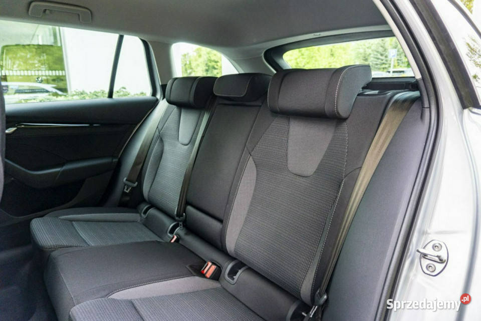 koda Octavia Combi Drive Selection 15 TSI mHEV Octavia Łódź