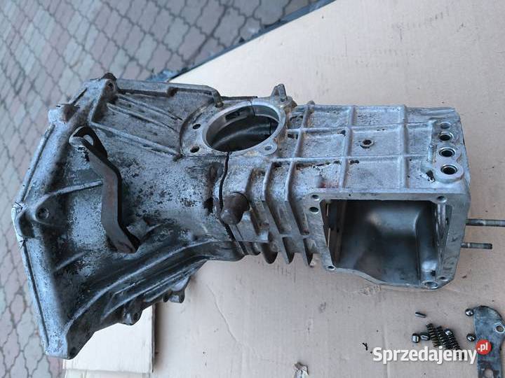 Fiat 126p obudowa skrzyni biegów osobowe Skrzynie biegów manualne Stalowa Wola