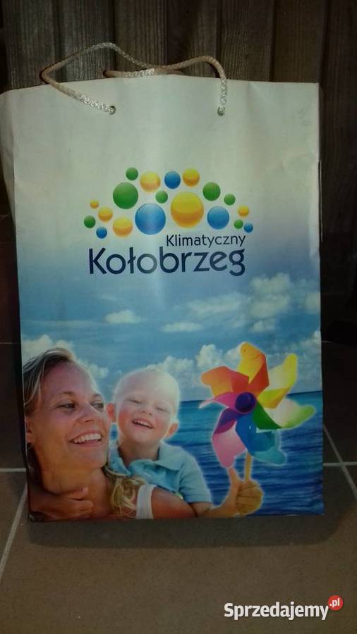 Kołobrzeg ulotki mapy pocztówki pamiątki z