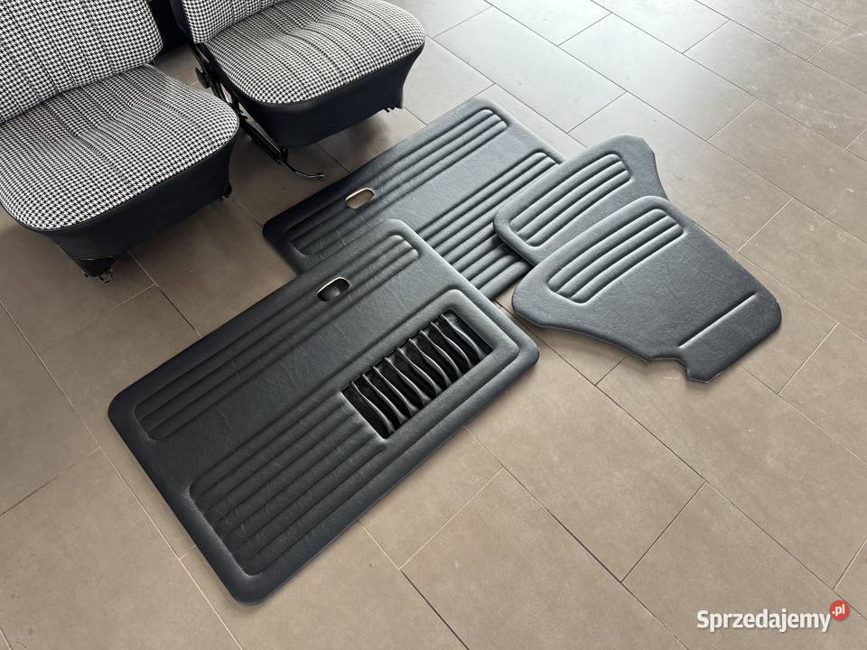 Sprzedam nowe wnętrze do VW Garbus fotele boczki sprzedam