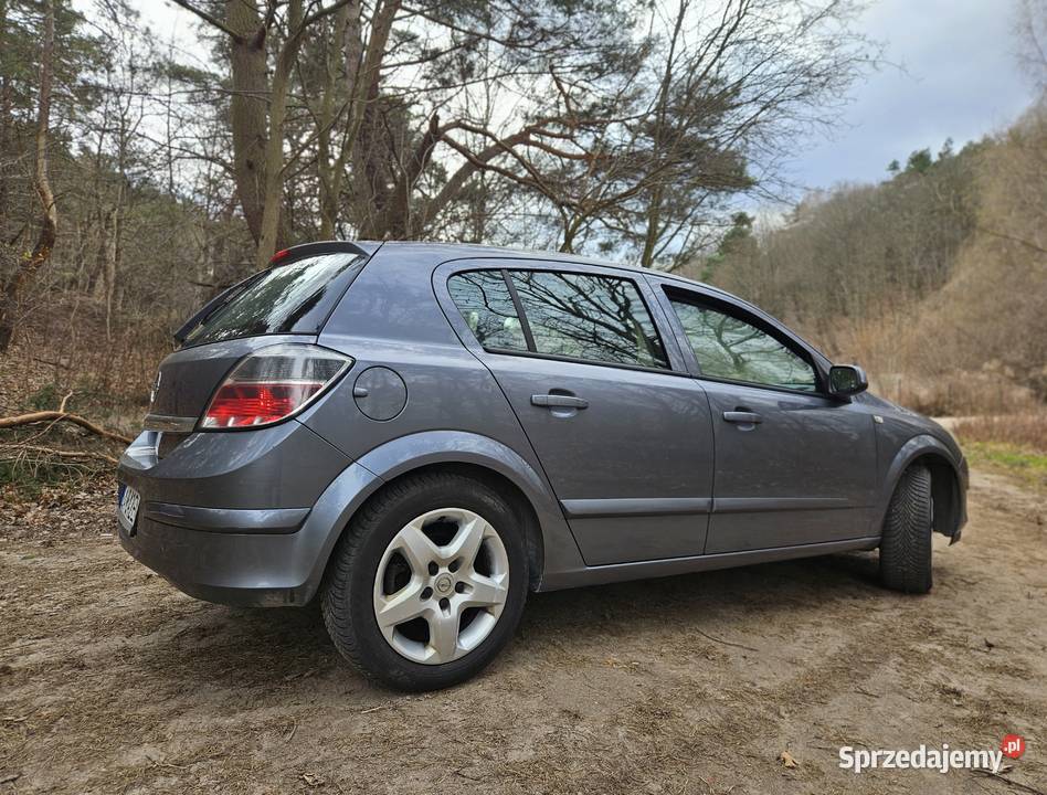 Opel Astra 14 16v z gazem w b kondycji Gdańsk
