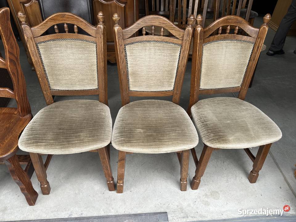 Ładne krzesła na dębowym stelażu Sławoszewek