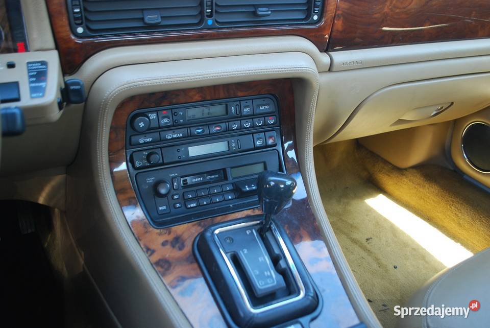 Jaguar XJ6 Automat 3200cm3