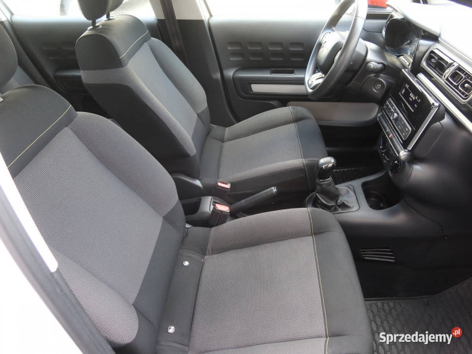 Citroen C3 12 PureTech Hatchback