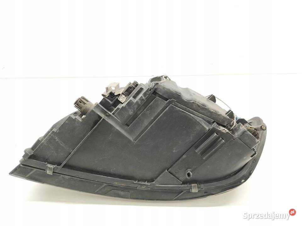 LAMPA PRZÓD PRAWA EU V50 Volvo S40 II 20042012