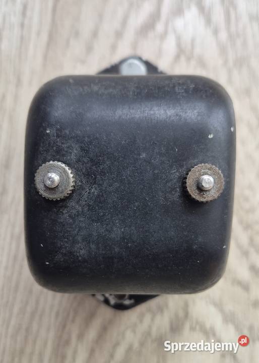 Regulator napięcia RR1 M 72 ZiS 19411943 Wrocław