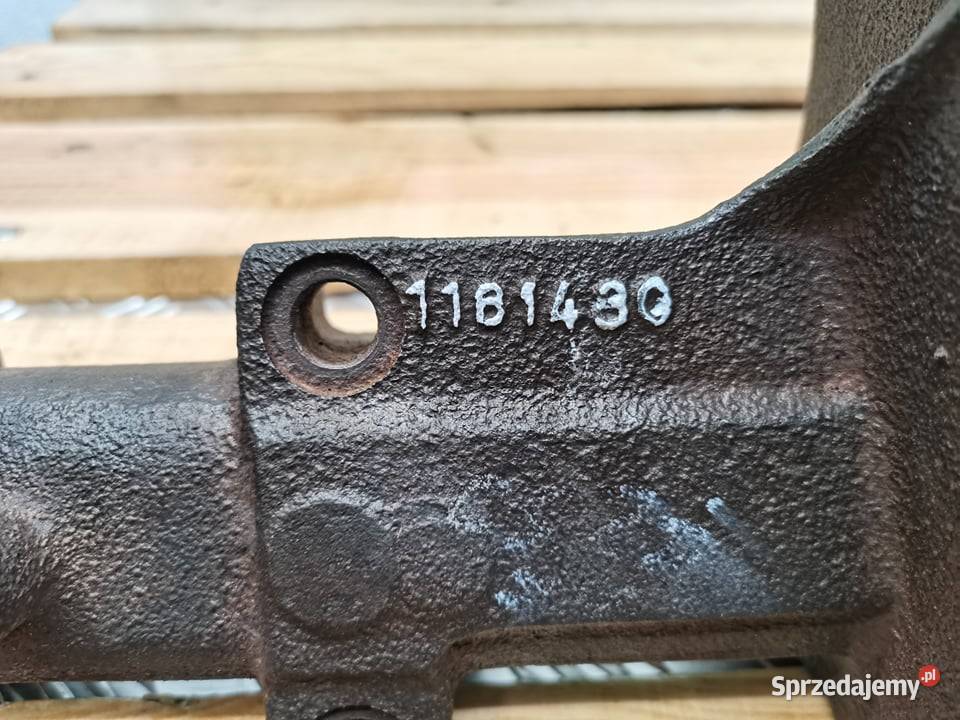 Kolektor wydechowy DeutzFahr 7250 TTV Agrotron Pozostałe Wilkowo sprzedam