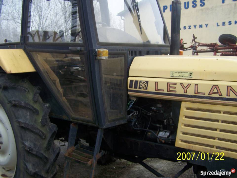 ciągnik John Deere 2130 Proboszczów