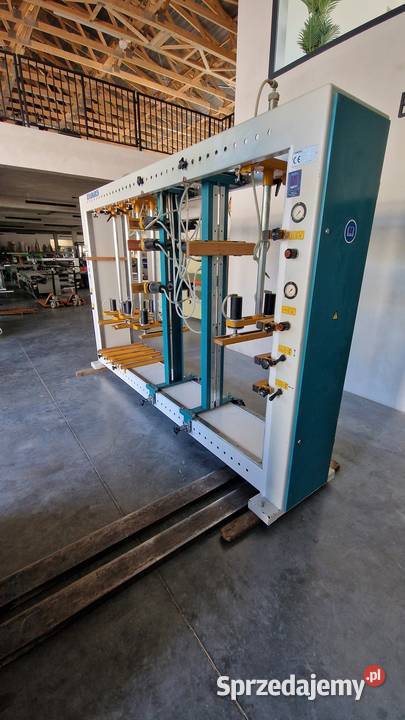 Prasa korpusowa RAMARCH 300x175x70prasa Kalwaria Zebrzydowska