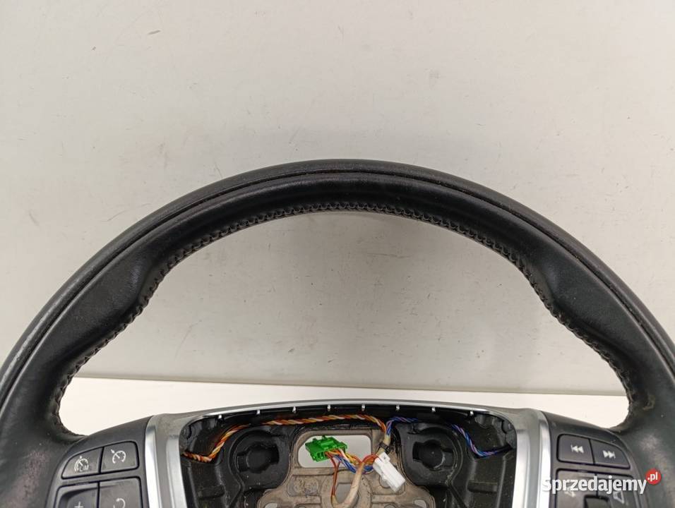 VOLVO V60 D2 KIEROWNICA MULTIFUNKCJA SKÓRA R Zbierkowo