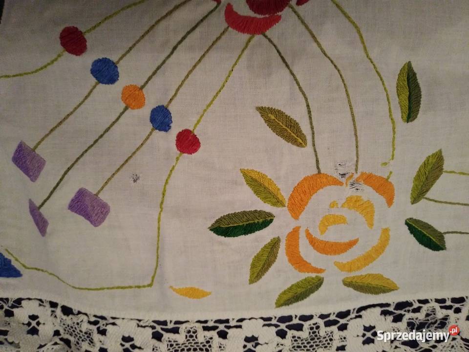 Ręcznie haftowana serweta Kielce sprzedam
