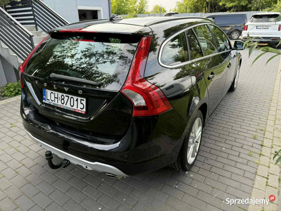 Volvo V60 Niemcy Dobrze wyposażone I 20102018 aluminiowe felgi Chełm
