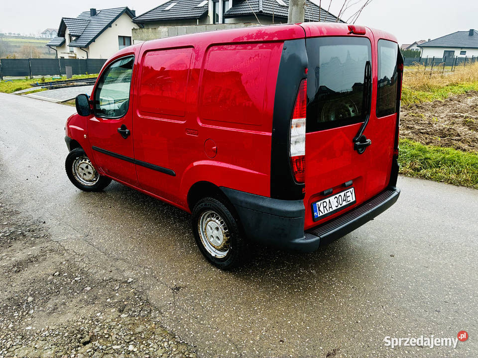 Fiat Doblo 16 Benzyna bezwypadkowy zadbany niski Pielgrzymowice