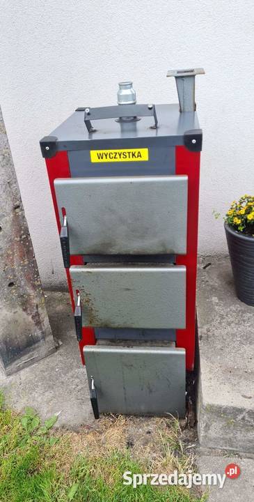 Sprzedam piec kotłowy z całym wyposażeniem kujawsko-pomorskie Strzelno sprzedam