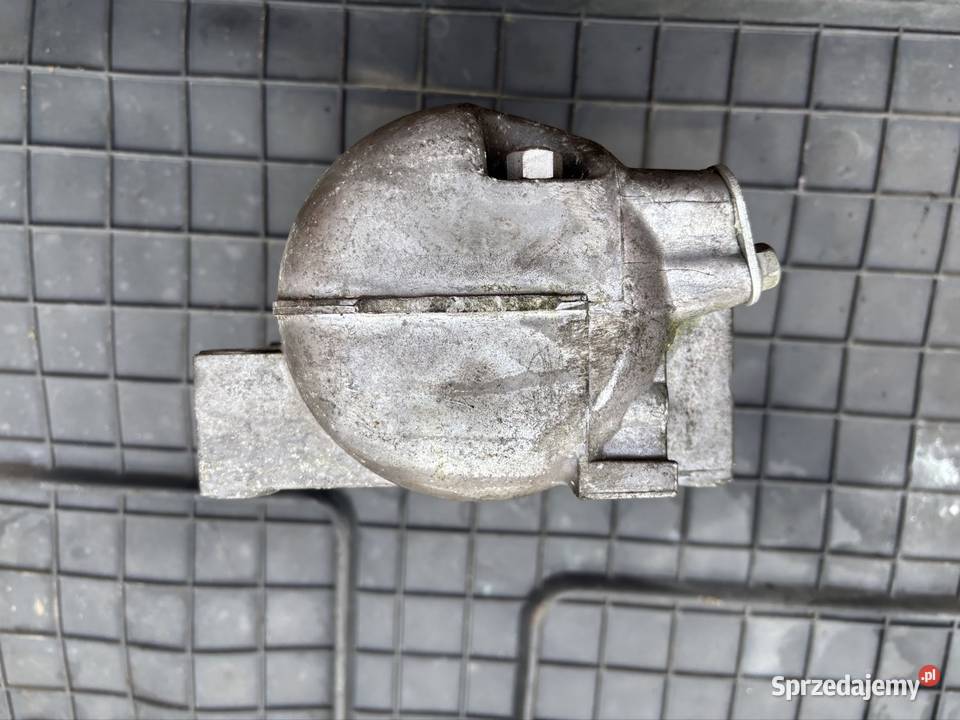 Sprężarka klimatyzacji Subaru 73111FE040 Motoryzacja Przyszowice