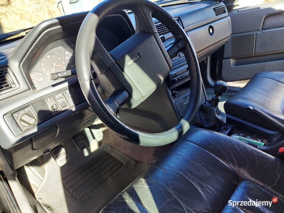 VOLVO 940 24 D produkcji 1993 Rok produkcji 1993 Jelenia Góra