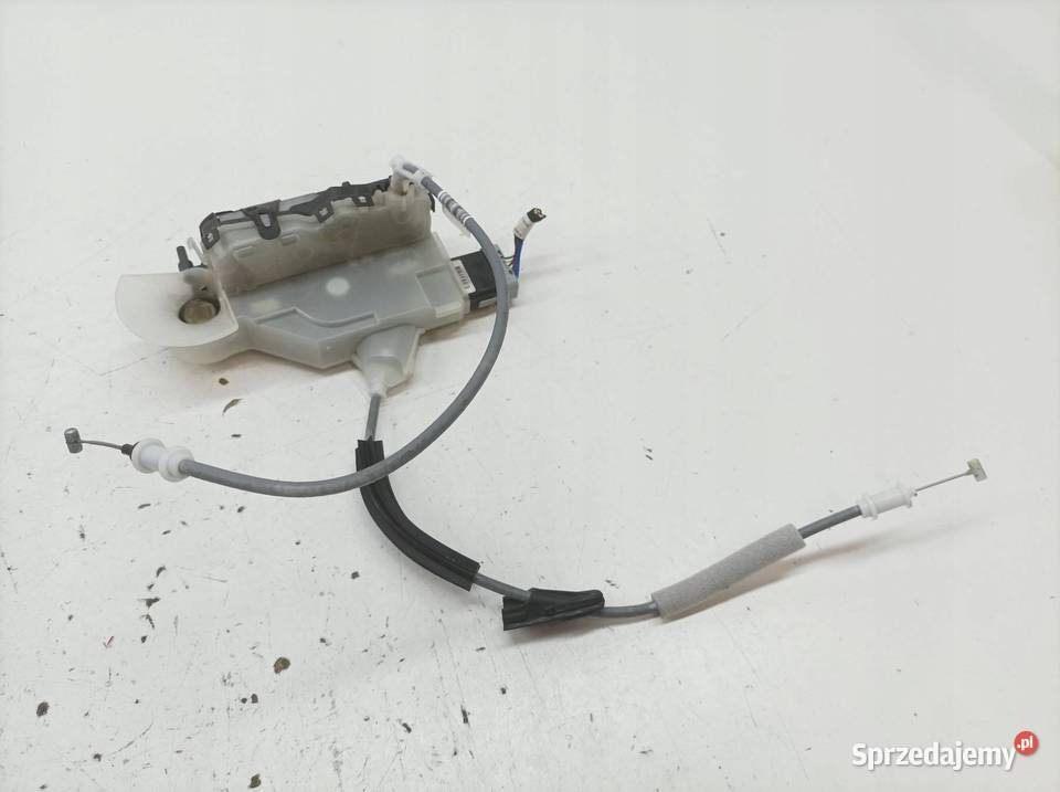 ZAMEK DRZWI LEWY PRZÓD EU PSA444423 Peugeot 2008