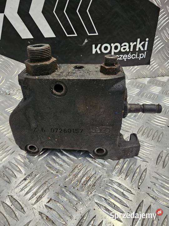 Płyta końcowa rozdzielacza Holland Case Fiat Gdynia