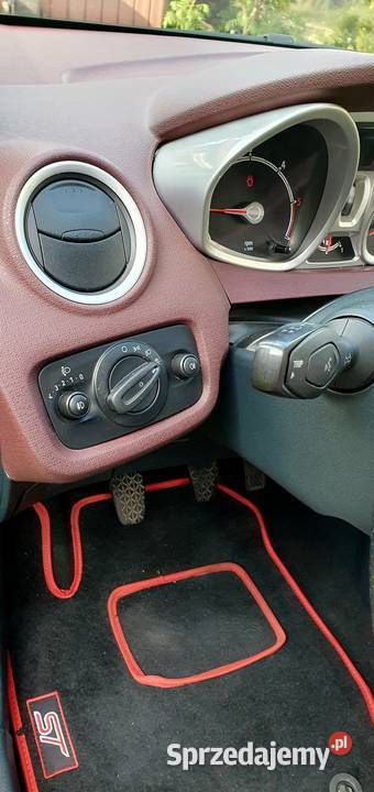Sprzedam ford fiesta indywidual 16tdci 2009r Fiesta Serock